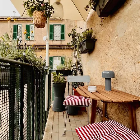 E37charmingrooms&balconygarden *