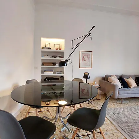 E37charmingrooms&balconygarden Guest house *
