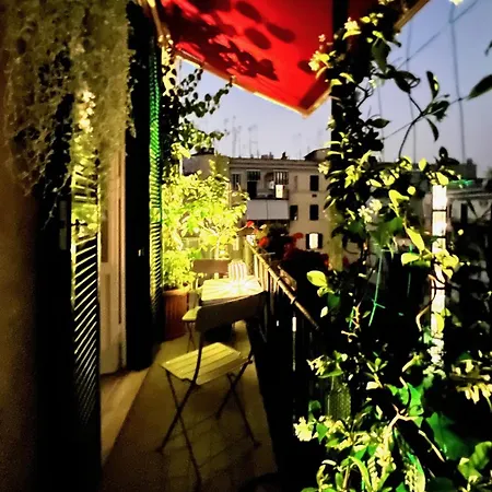 Pensión E37charmingrooms&balconygarden *